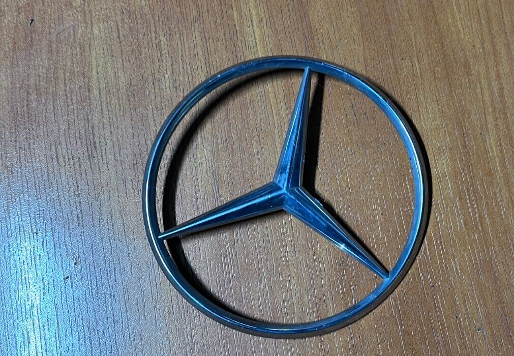 Mercedes-Benz E-Class Badges Emblems