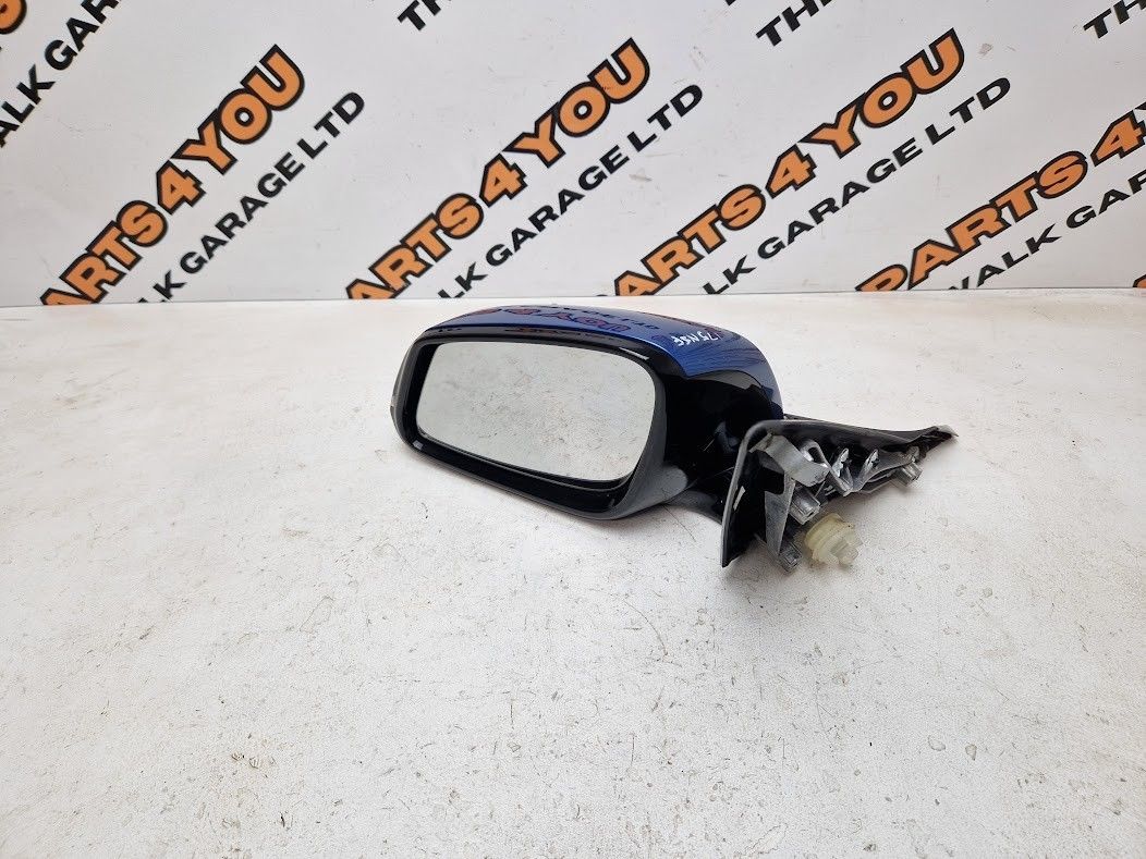 BMW 1 series Rear View & Vanity Mirrors