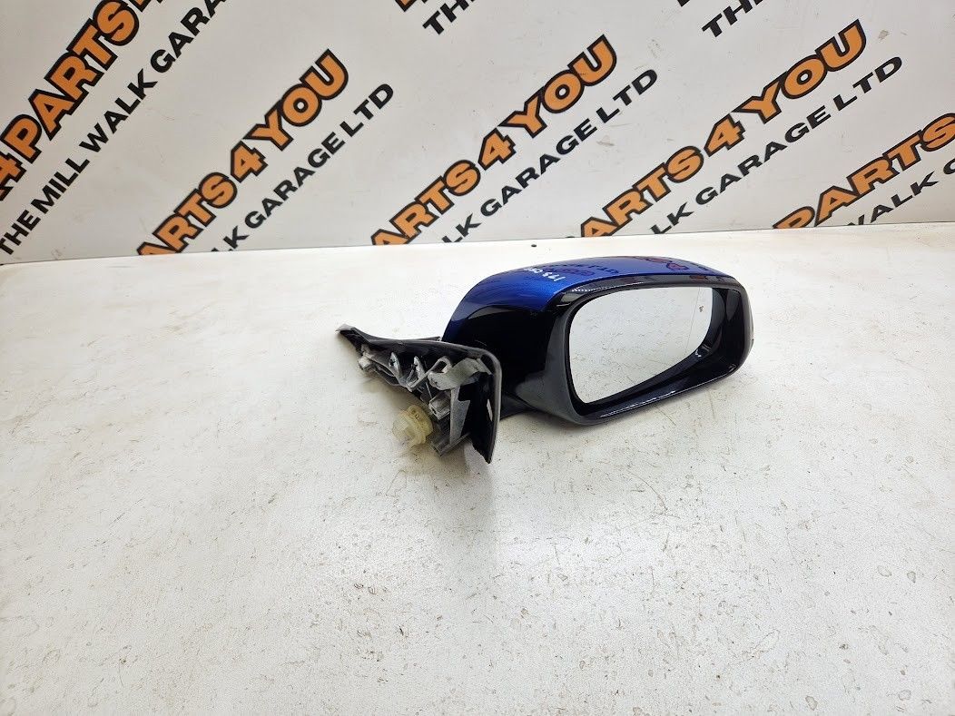 BMW 1 series Rear View & Vanity Mirrors