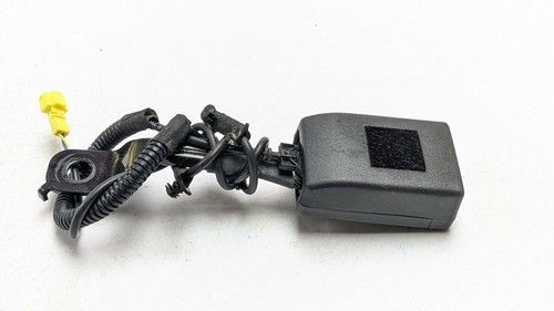 Mercedes-Benz M-Class Seat Belts And Restraints