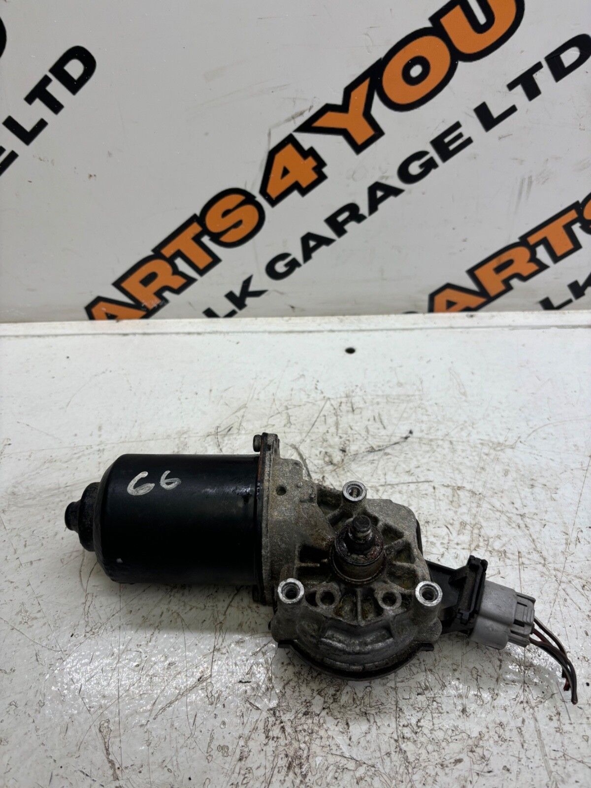 Jeep Grand Cherokee Wipers Related Components