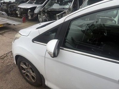 Ford Mondeo Rear View & Vanity Mirrors