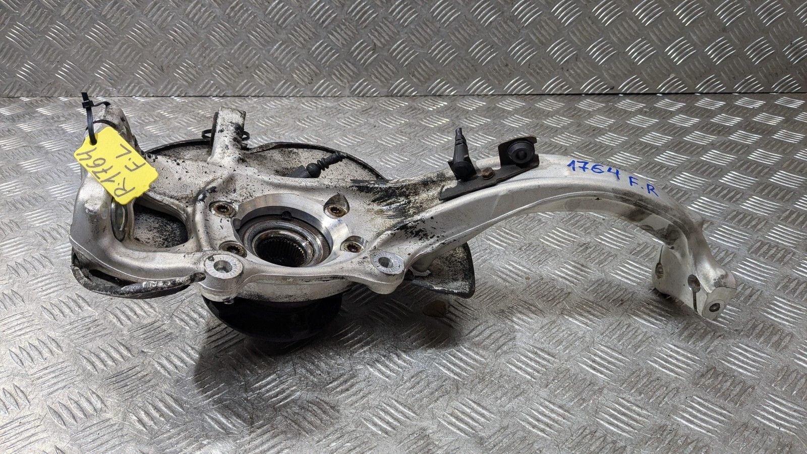 Steering Wheel & Hub