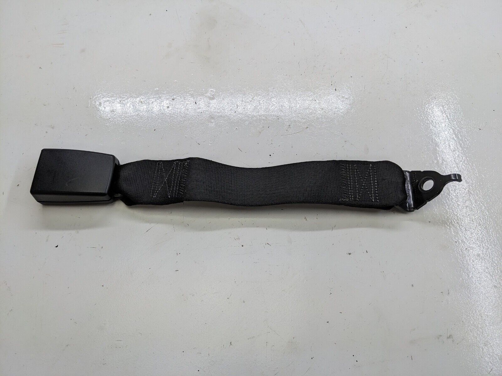 Mercedes-Benz R-Class Seat Belts And Restraints