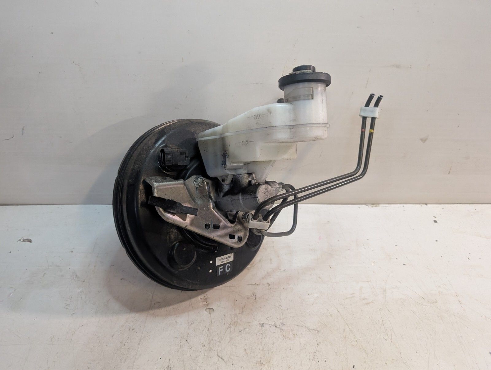 Toyota Hilux Brake Master Cylinders