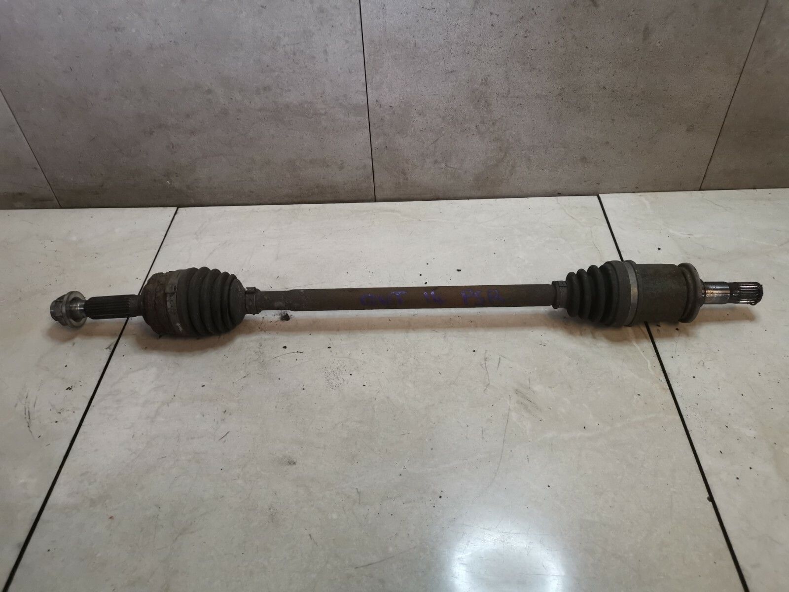 Mitsubishi Outlander Drive Shafts