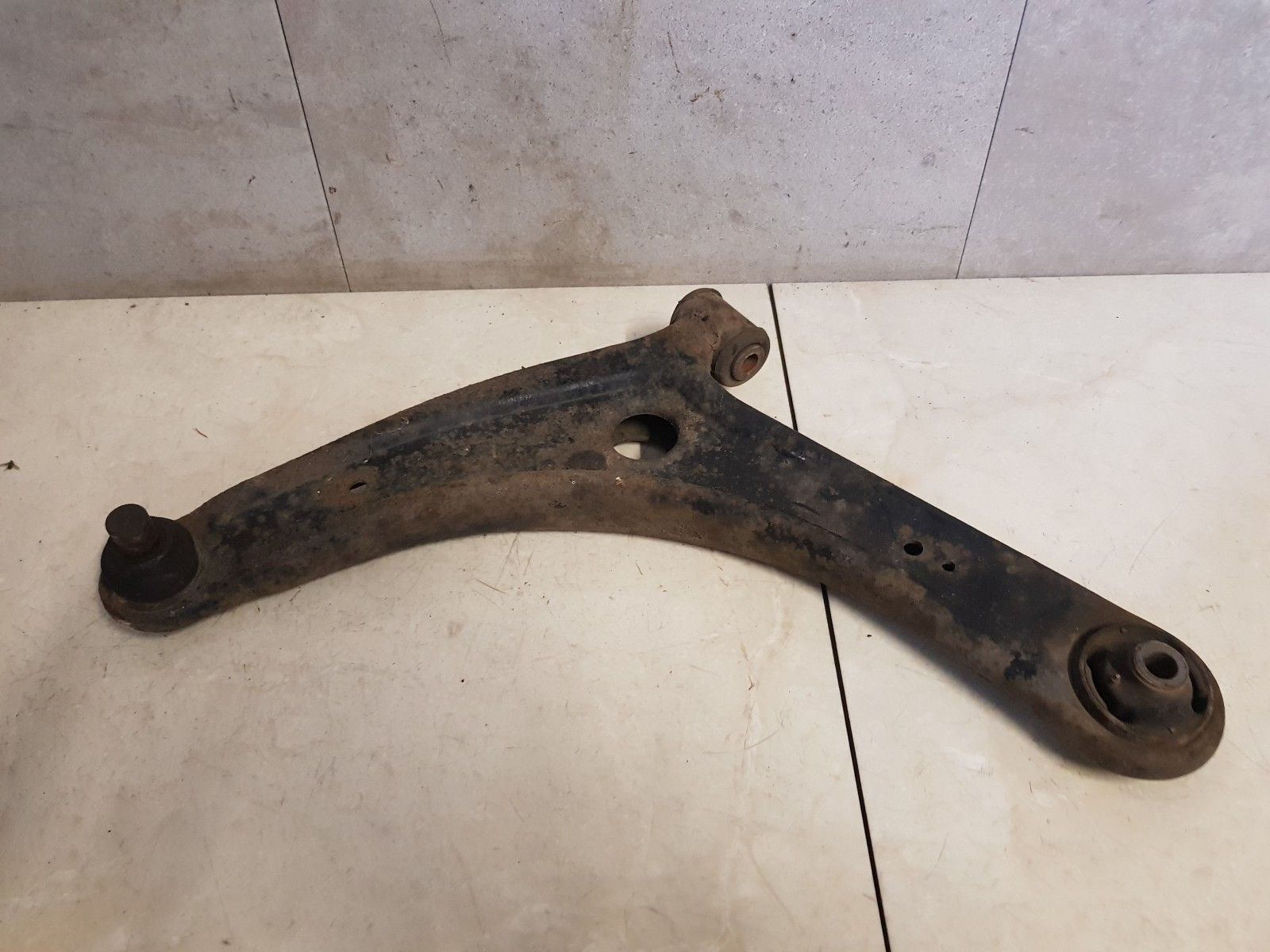Mitsubishi Lancer Control Arm
