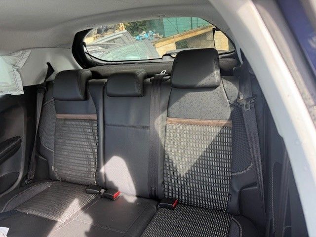Peugeot 208 Seats