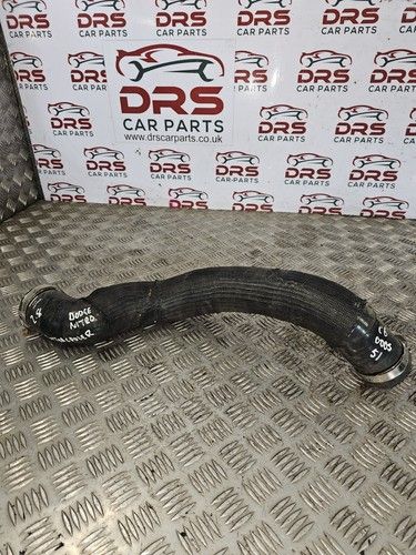 Dodge Nitro Hoses & Pipes